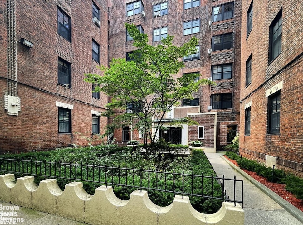 230 Park Place 5K Prospect Heights Brooklyn NY 11238