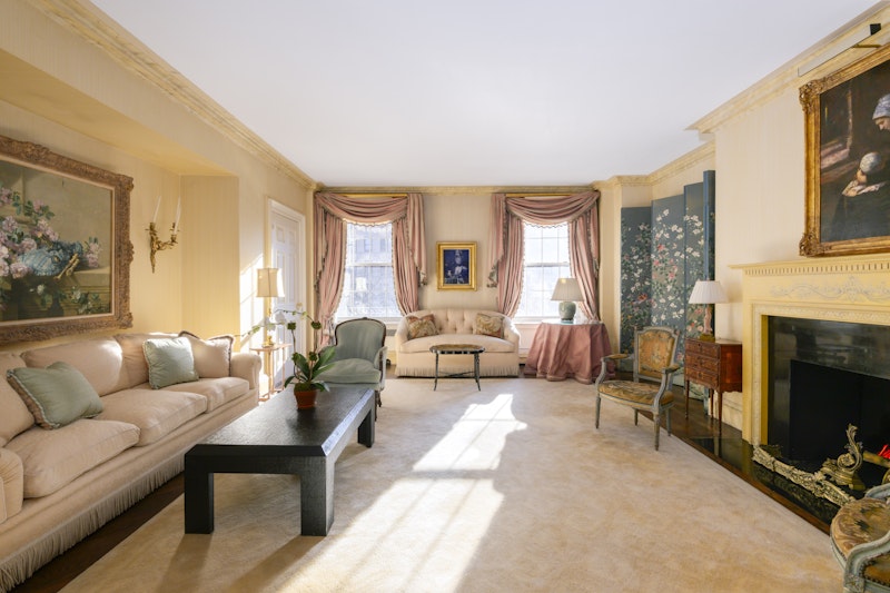 1220 Park Avenue 2A, Upper East Side, Upper East Side, NYC - 4 Bedrooms  
3 Bathrooms  
8 Rooms - 