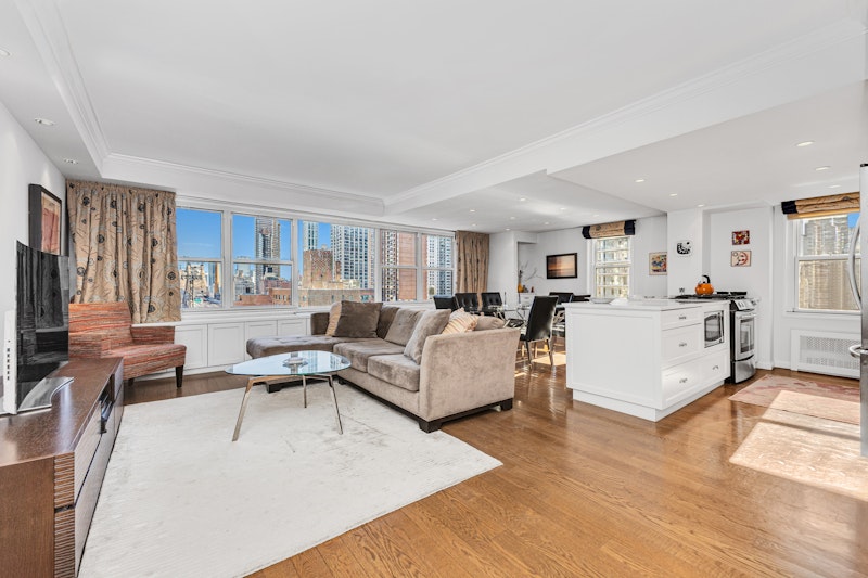 166 East 61st Street 15J, Upper East Side, Upper East Side, NYC - 1 Bedrooms  
1 Bathrooms  
3.5 Rooms - 