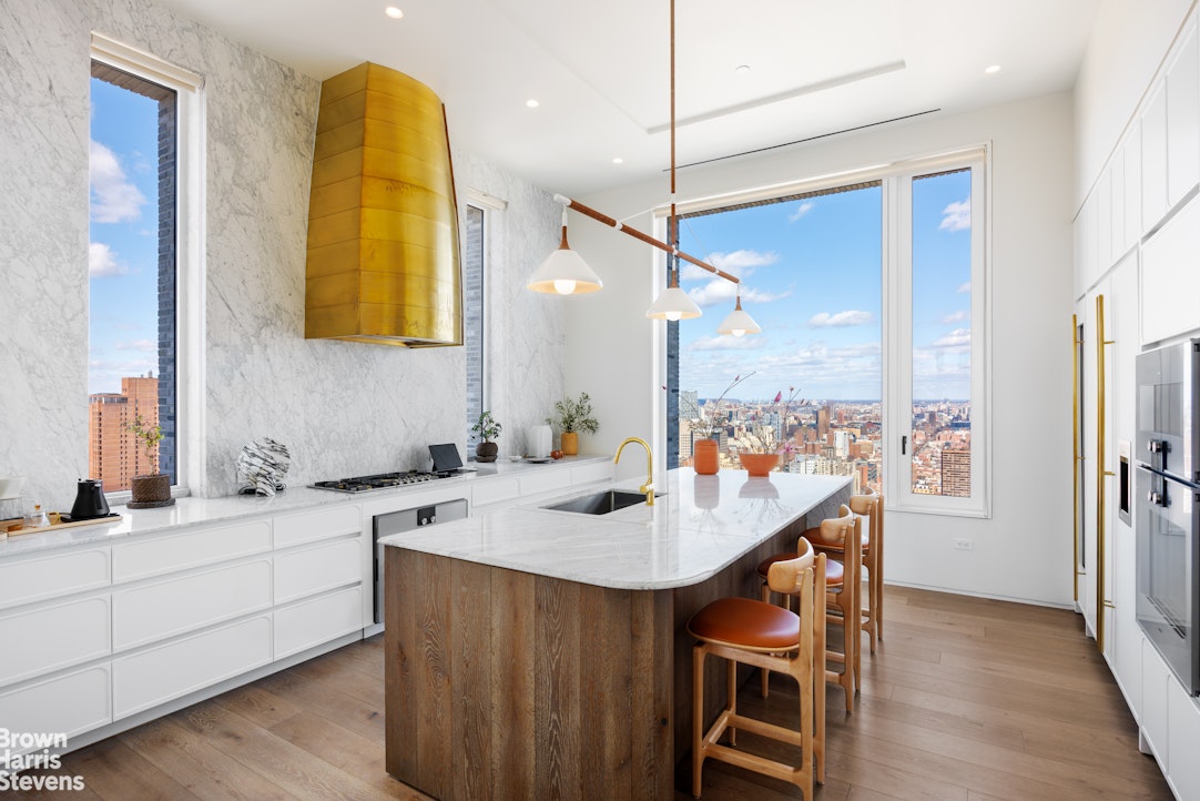 180 East 88th Street PH44 Carnegie Hill New York NY 10128