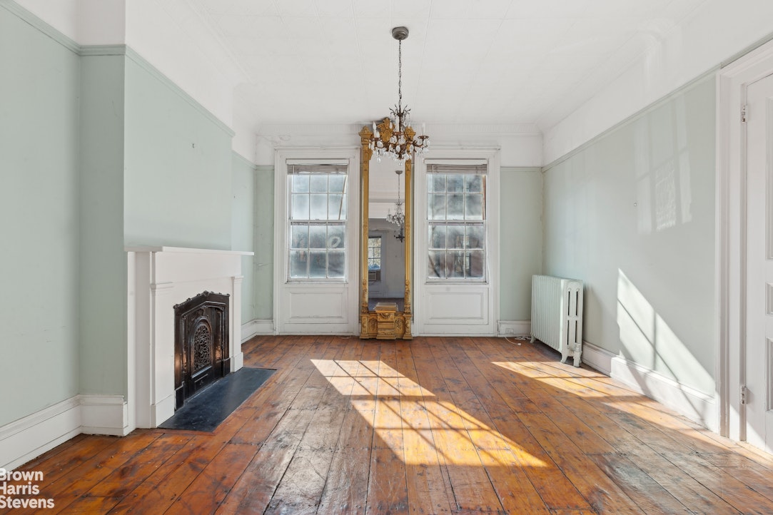 Photo 1 of 227 Warren Street, Cobble Hill, New York, $3,250,000, Web #: 23342905