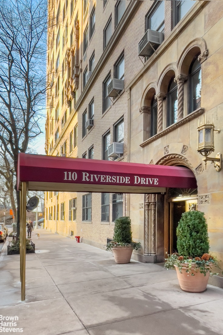 110 Riverside Drive 15A Upper West Side New York NY 10024