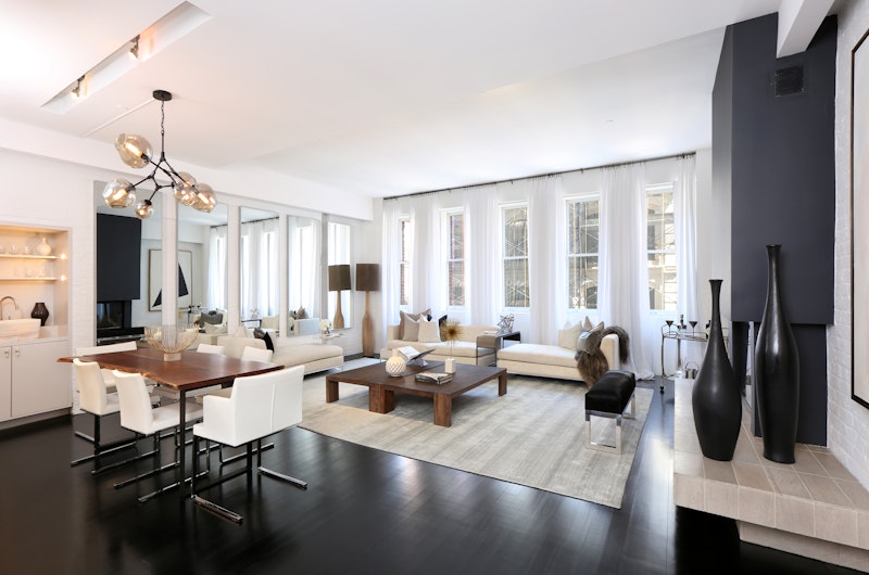 81 White Street, Tribeca, Downtown, NYC - 3 Bedrooms  
3 Bathrooms  
6 Rooms - 