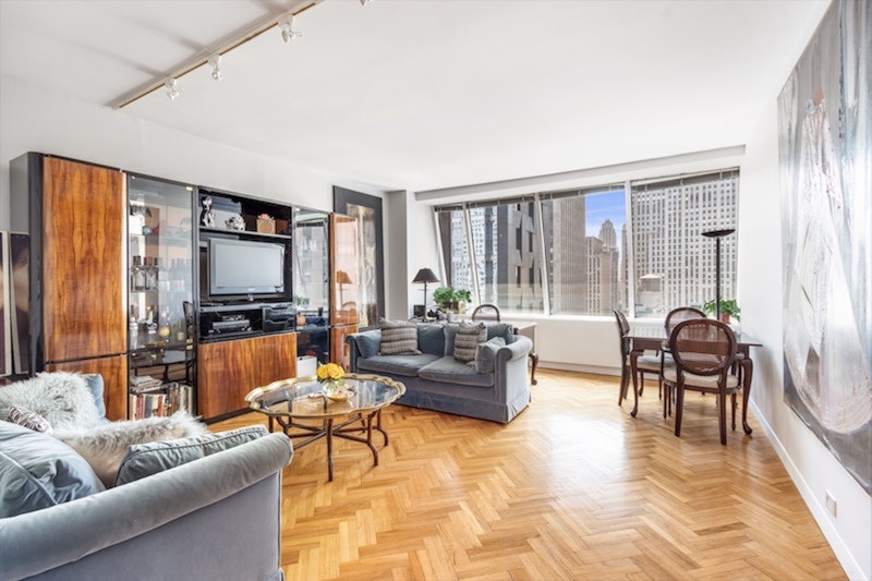 15 West 53rd Street 27C, Midtown West, Midtown West, NYC - 1 Bedrooms  
1.5 Bathrooms  
3.5 Rooms - 