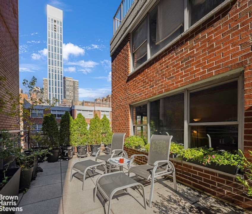 420 East 55th Street 11M Sutton Place New York NY 10022