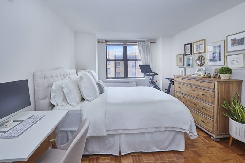 Rental Property at 222 West 14th Street 5J, West Village, Downtown, NYC - Bathrooms: 1 
Rooms: 2  - $3,900 MO.