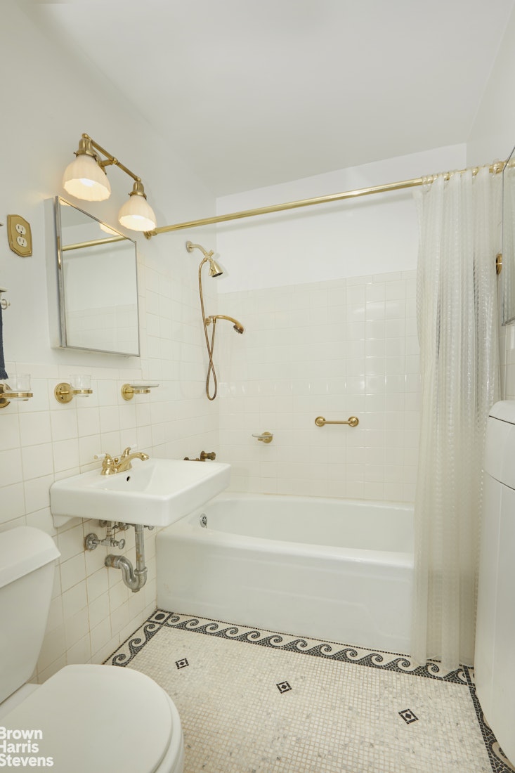 205 W End Avenue, #5M