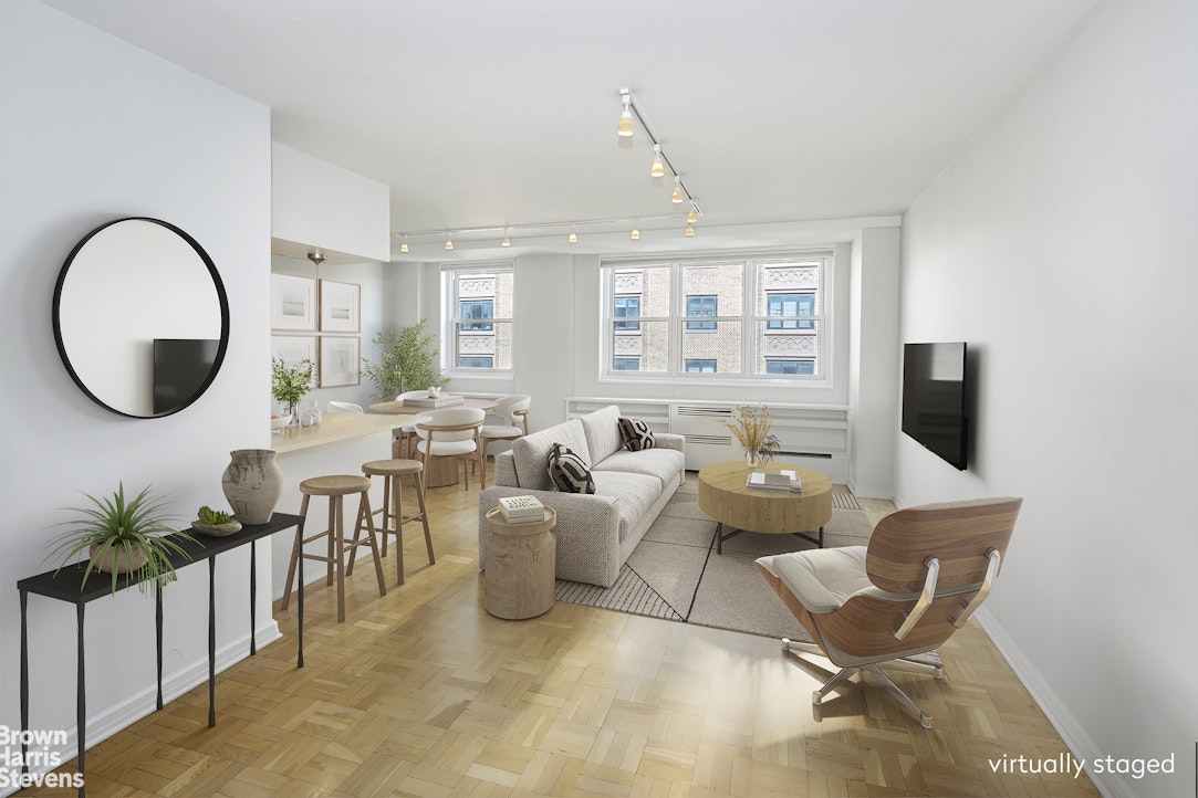 63 East 9th Street Greenwich Village New York NY 10003