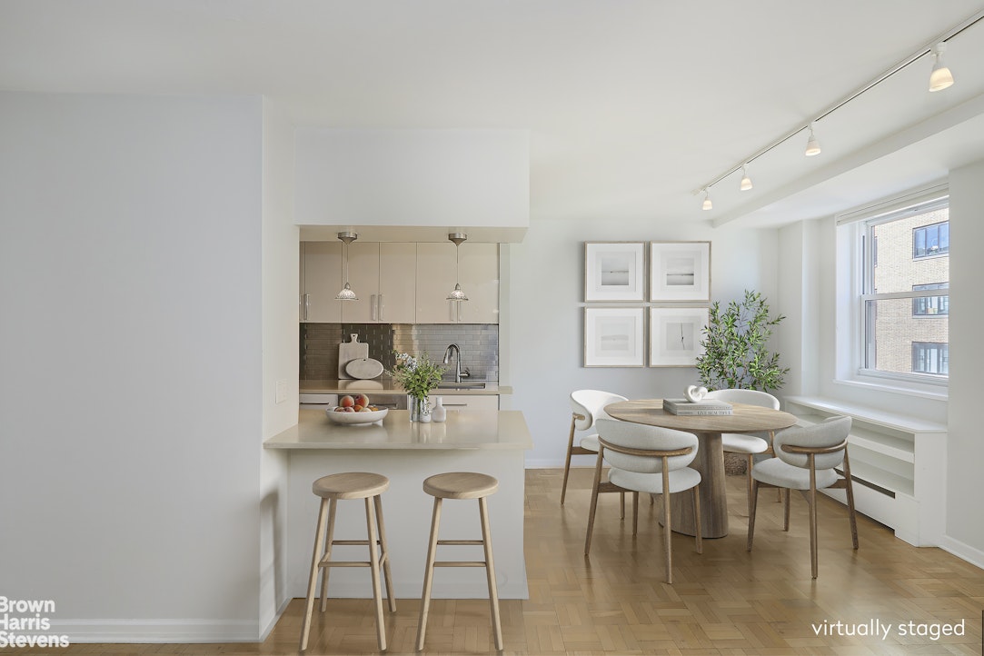 63 East 9th Street Greenwich Village New York NY 10003