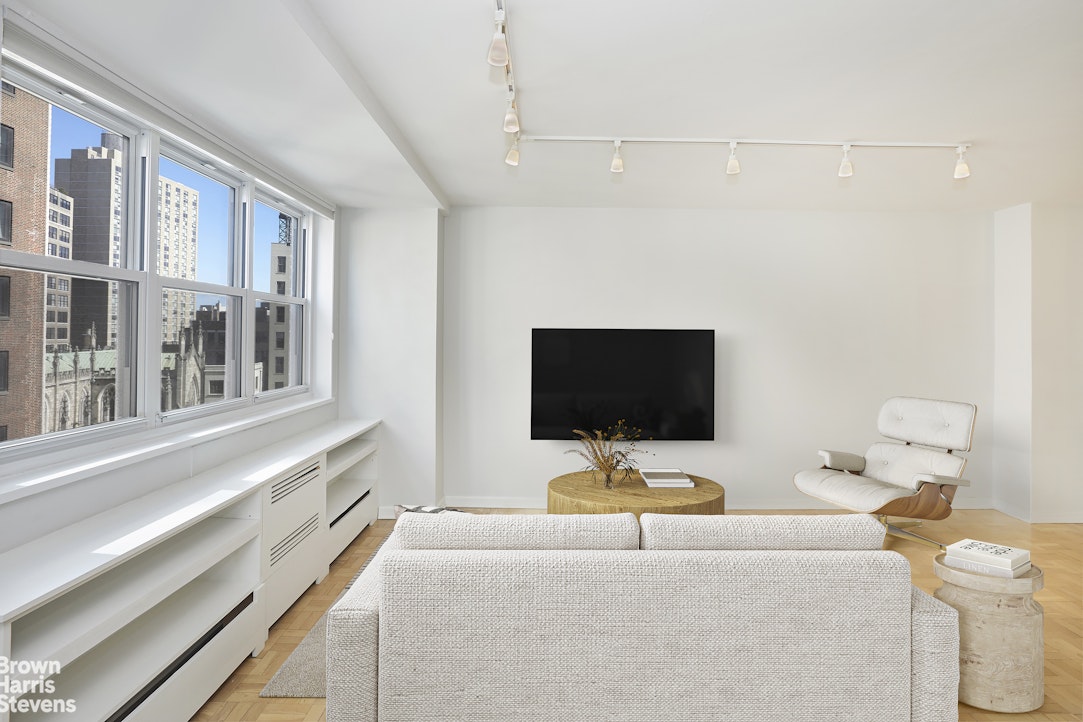 63 East 9th Street Greenwich Village New York NY 10003