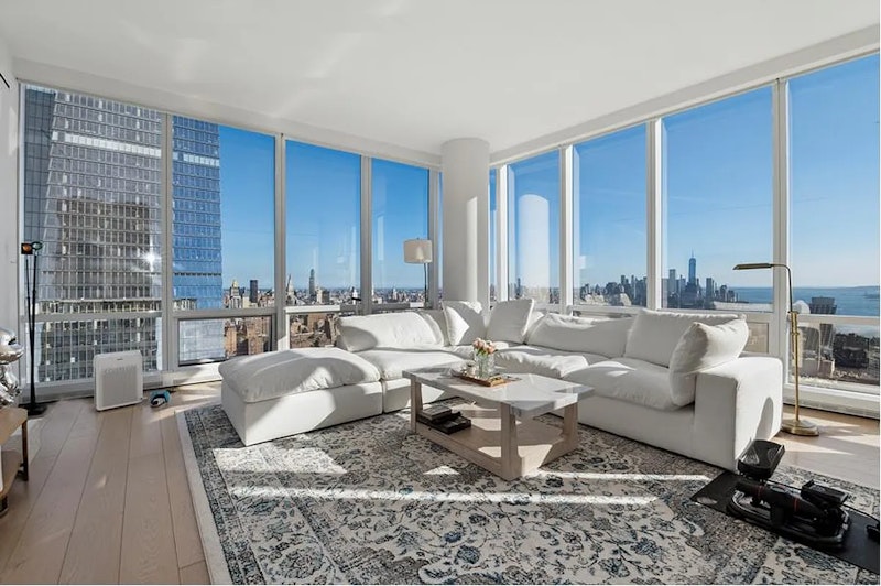 15 Hudson Yards, West 30 S, Downtown, NYC - 2 Bedrooms  
2.5 Bathrooms  
4 Rooms - 