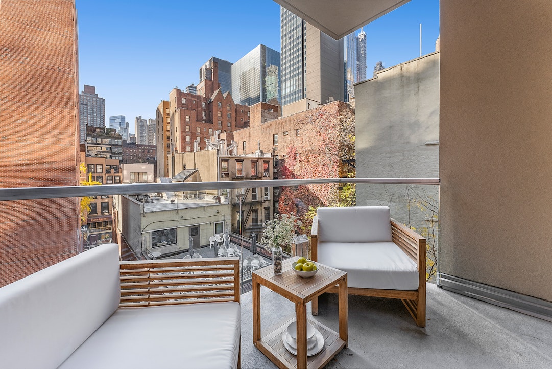 244 East 52nd Street 6B Turtle Bay New York NY 10022