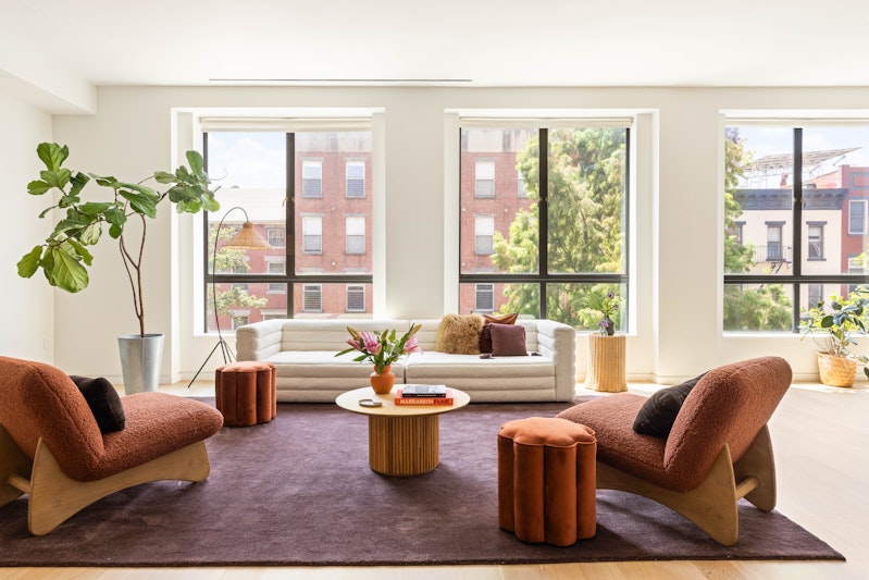 17 Bergen Street 2, Cobble Hill, Brooklyn, New York - 3 Bedrooms  
2.5 Bathrooms  
6.5 Rooms - 