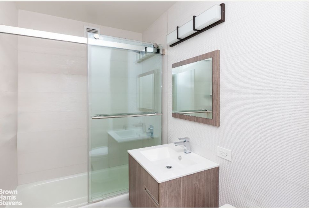 2521 Palisade Avenue 8C Spuyten Duyvil Bronx NY 10463