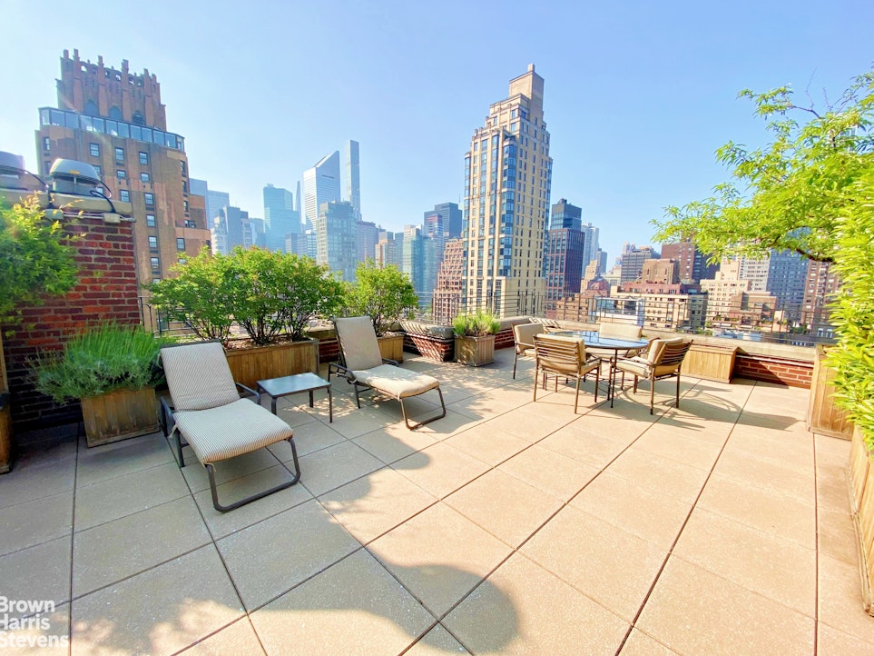 2 Beekman Place Beekman Place New York NY 10022