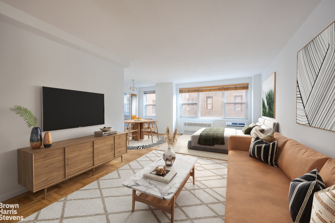 Photo 1 of 200 East 84th Street 4A, Upper East Side, NYC, $439,000, Web #: 23435892
