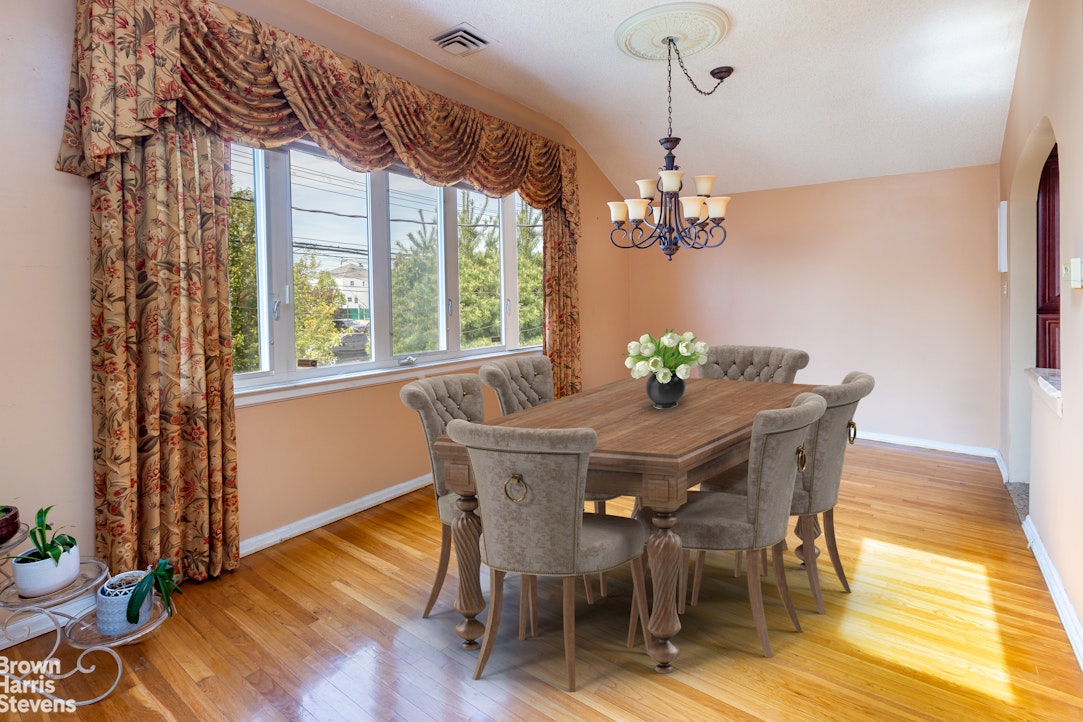 1409 East 105th Street Canarsie Brooklyn NY 11236