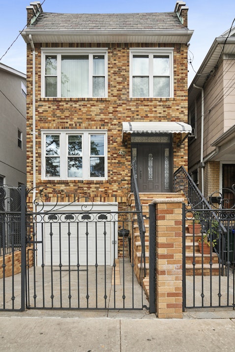 1761 East 16th Street, Homecrest, Brooklyn, New York - 6 Bedrooms  
3 Bathrooms  
14 Rooms - 