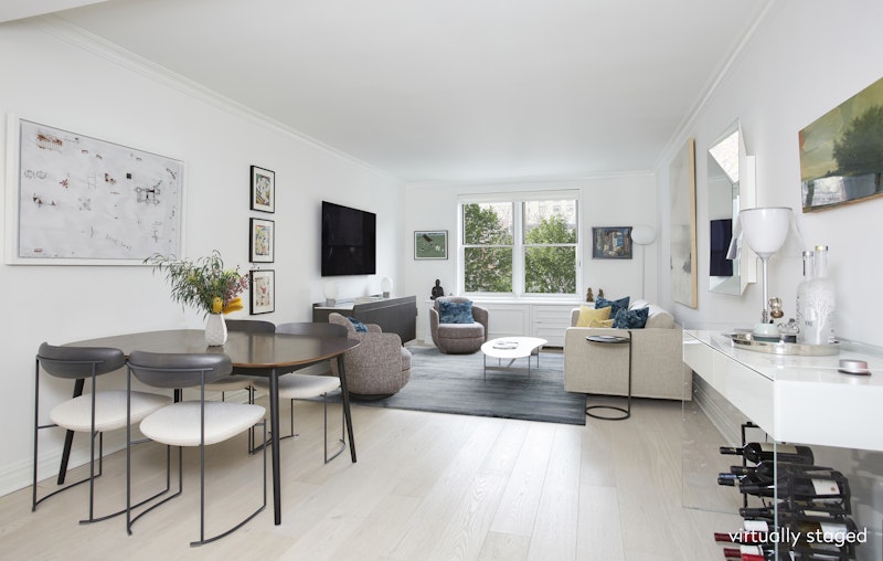 64 East 94th Street, Upper East Side, Upper East Side, NYC - 2 Bedrooms  
2 Bathrooms  
4 Rooms - 