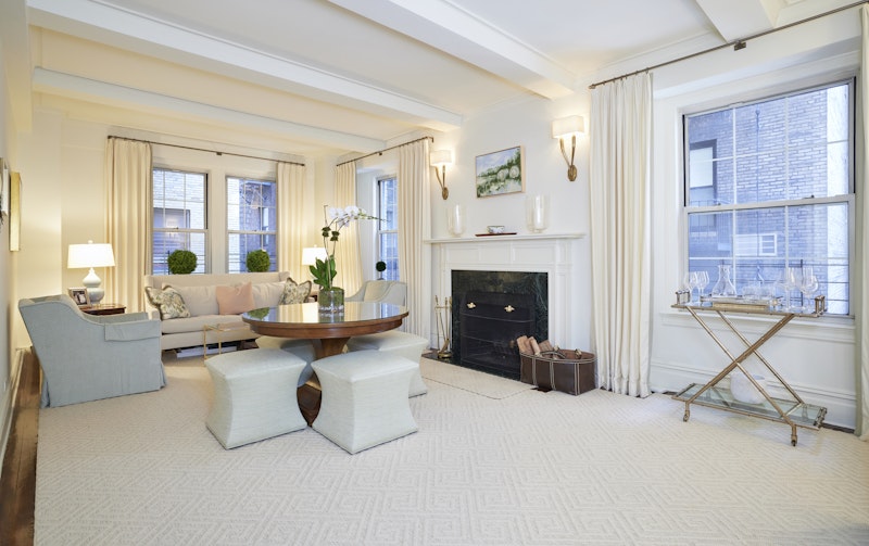 Property for Sale at 1070 Park Avenue 4E, Upper East Side, Upper East Side, NYC - Bedrooms: 3 
Bathrooms: 3 
Rooms: 6  - $2,400,000