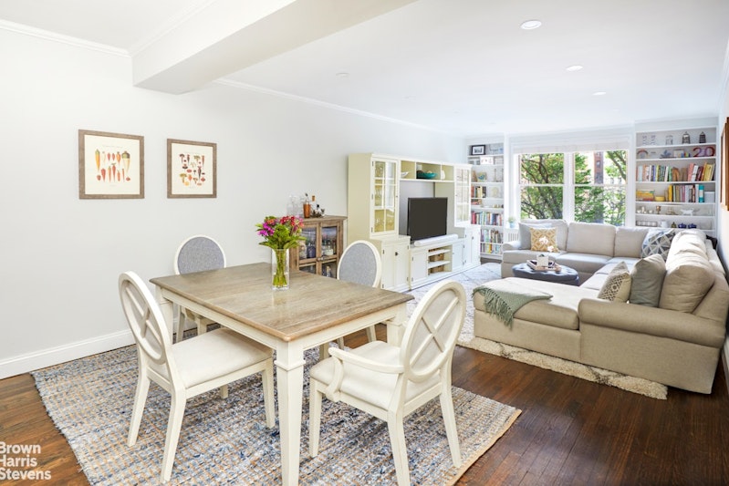 Rental Property at 64 East 94th Street 3C, Upper East Side, Upper East Side, NYC - Bedrooms: 2 
Bathrooms: 2 
Rooms: 4  - $9,750 MO.