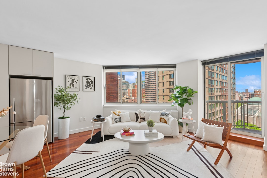 Photo 1 of 206 East 95th Street 12B, Upper East Side, NYC, $1,000,000, Web #: 23442473