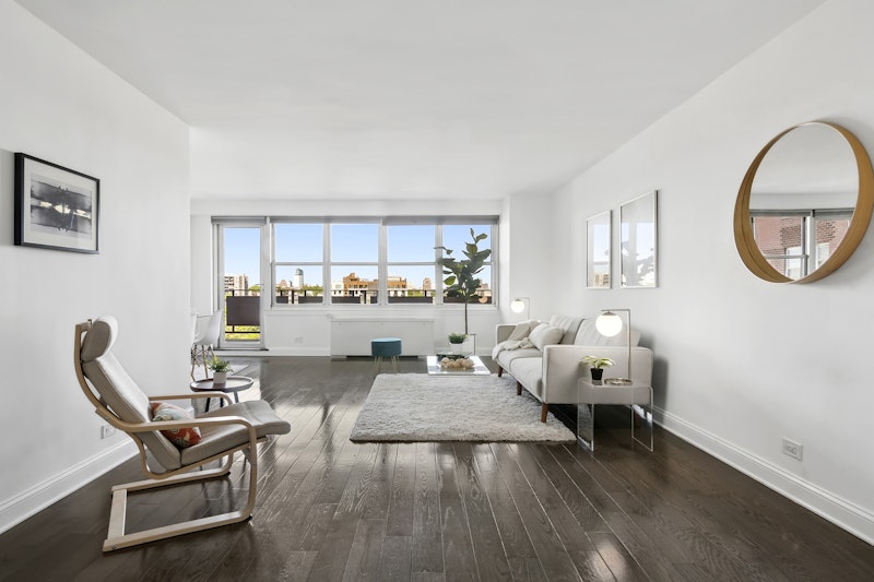135 Ocean Parkway 9B, Kensington, Brooklyn, New York - 1 Bedrooms  
1 Bathrooms  
3.5 Rooms - 