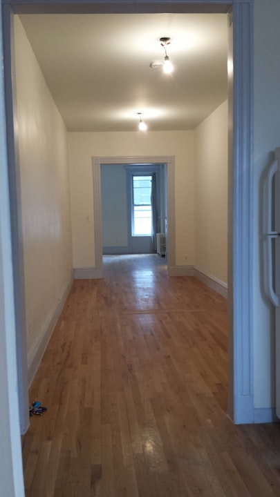 14 Clermont Avenue 2L, Fort Greene, Brooklyn, New York - 1 Bedrooms  
1 Bathrooms  
3 Rooms - 
