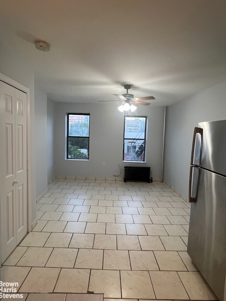 Photo 1 of 34 Carlton Avenue 3A, Fort Greene, New York, $1,650, Web #: 23451231