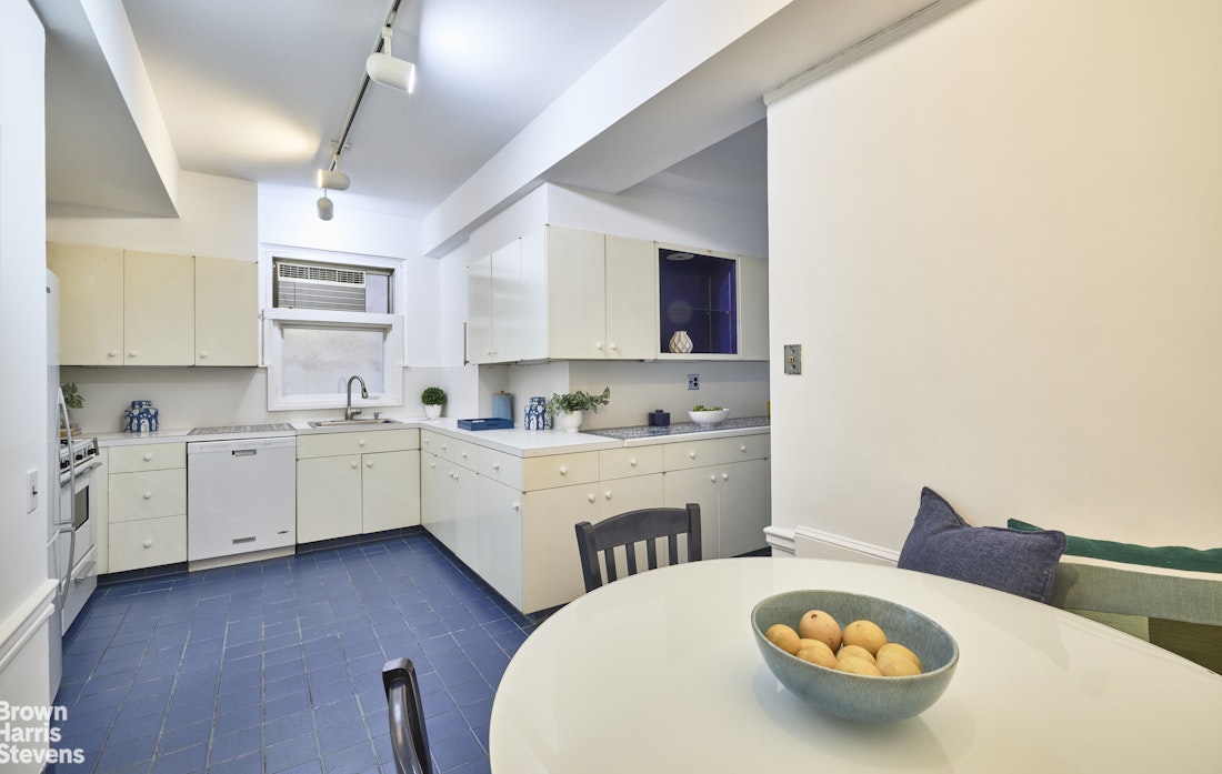 151 East 79th Street Upper East Side New York NY 10075