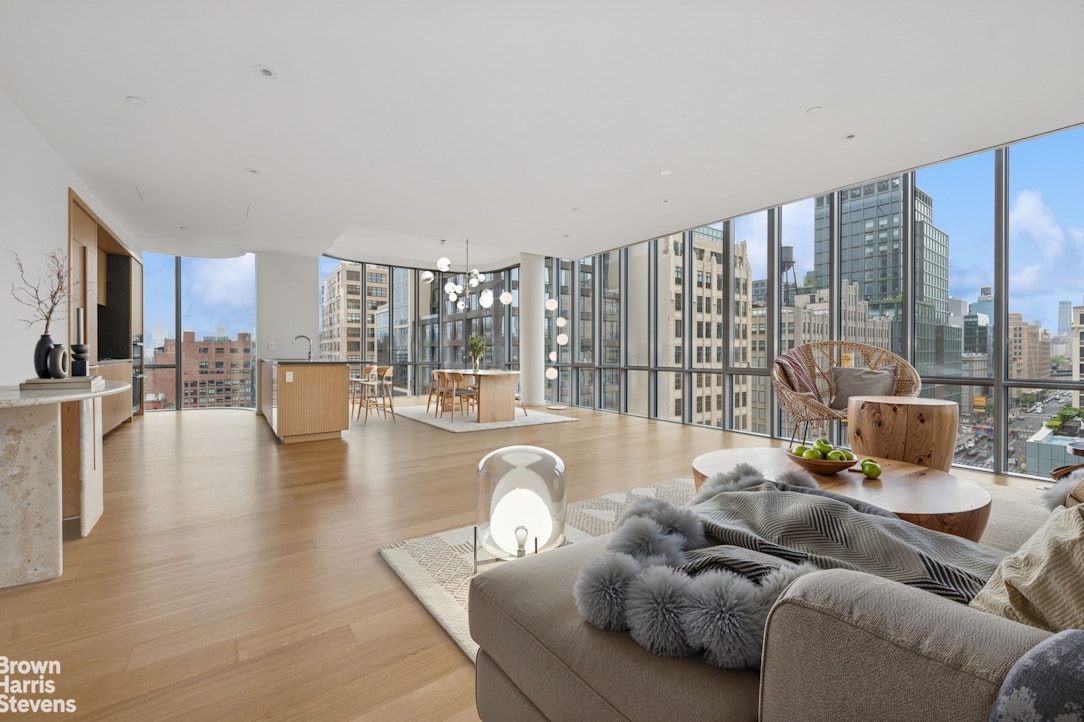 Photo 1 of 565 Broome Street, Soho, NYC, $21,000, Web #: 23453452