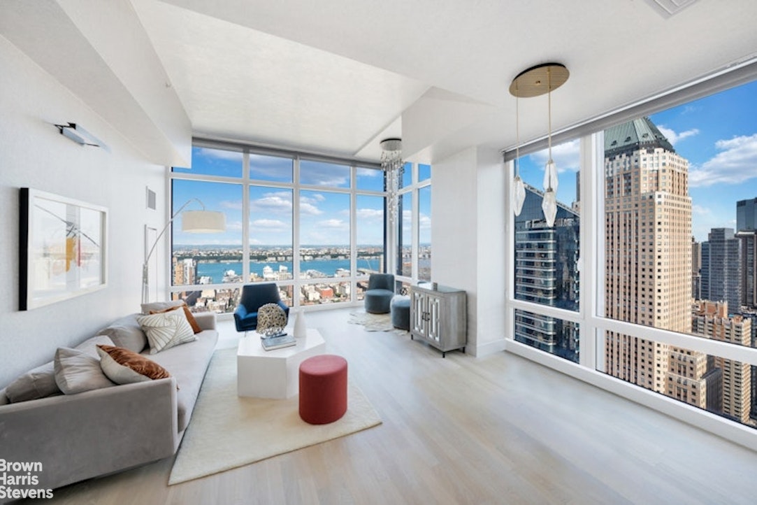 Photo 1 of 247 West 46th Street 4201, Midtown West, NYC, $2,895,000, Web #: 23455174