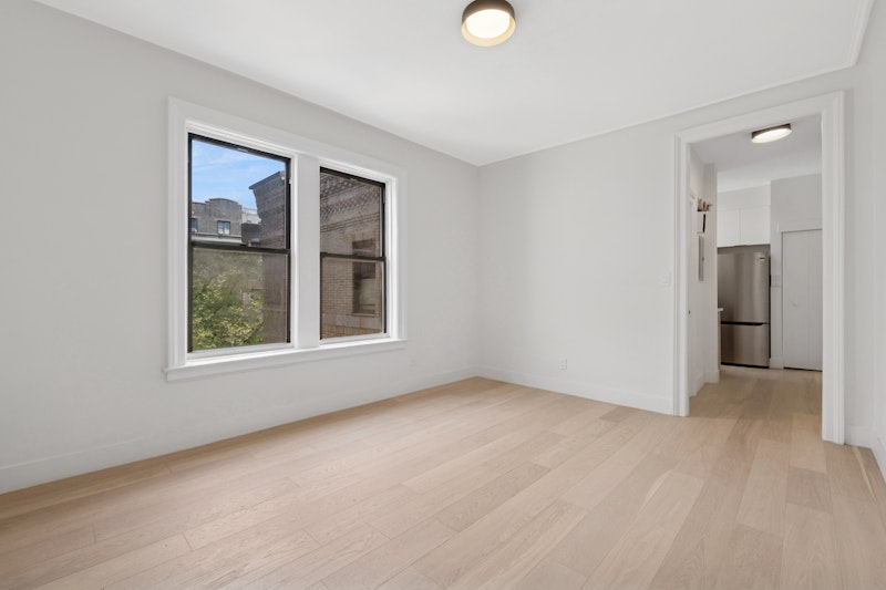 835 Riverside Drive 6F, Upper West Side, Upper West Side, NYC - 1 Bedrooms  
1 Bathrooms  
4 Rooms - 