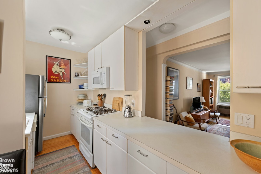 49 West 96th Street 4E Upper West Side New York NY 10025