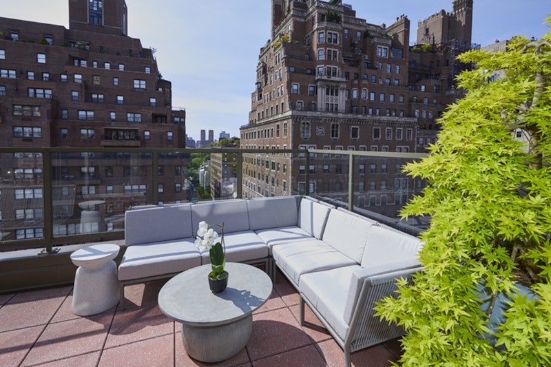 Property for Sale at 715 Park Avenue 16Bd, Upper East Side, Upper East Side, NYC - Bedrooms: 4 
Bathrooms: 5 
Rooms: 9  - $7,995,000