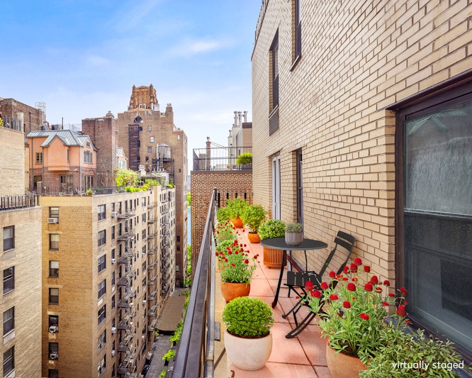 Property for Sale at 433 East 51st Street, Midtown East, Midtown East, NYC - Bedrooms: 2 
Bathrooms: 2 
Rooms: 5  - $1,300,000