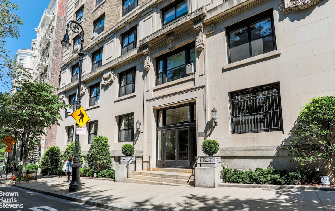 210 Riverside Drive Upper West Side New York NY 10025