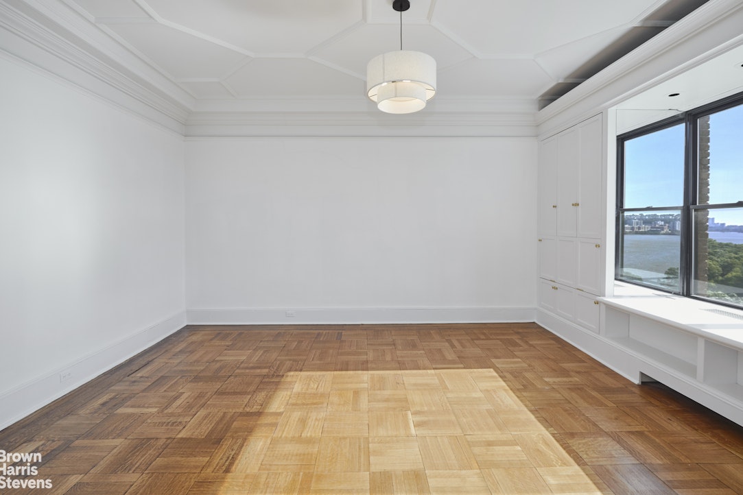 210 Riverside Drive Upper West Side New York NY 10025