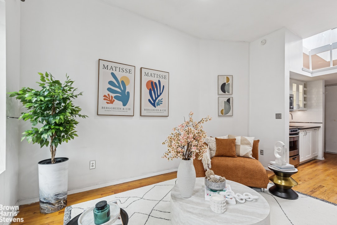 317 East 73rd Street 5FE Upper East Side New York NY 10021