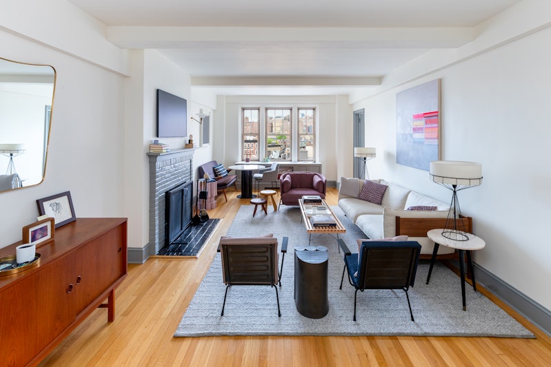 Rental Property at 45 Christopher Street 9F, West Village, Downtown, NYC - Bedrooms: 1 
Bathrooms: 1 
Rooms: 3  - $8,500 MO.