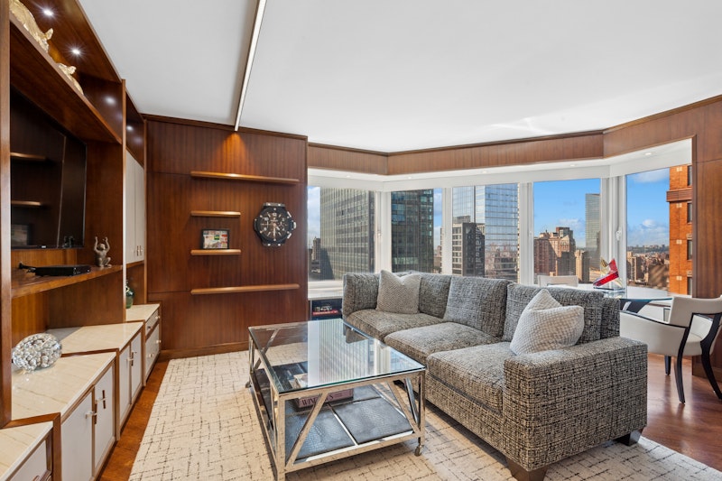Property for Sale at 150 West 56th Street, Midtown West, Midtown West, NYC - Bedrooms: 1 
Bathrooms: 1.5 
Rooms: 3.5 - $1,700,000