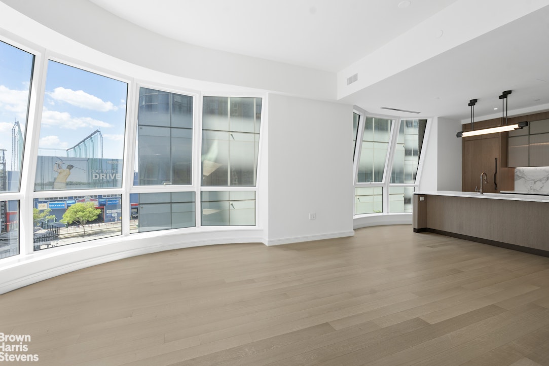 Photo 1 of 515 West 18th Street 510, Chelsea, NYC, $3,750,000, Web #: 23470162