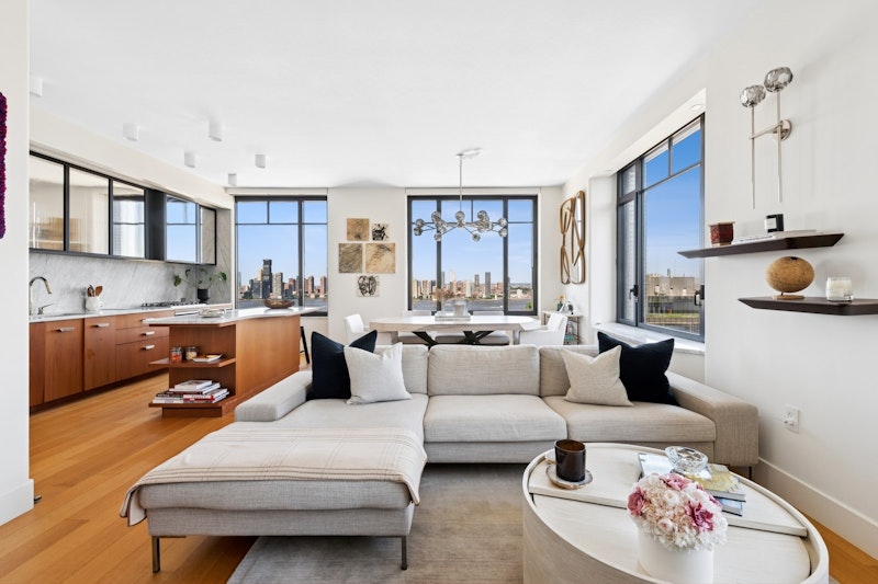 Property for Sale at 110 Charlton Street 24B, Greenwich Village, Downtown, NYC - Bedrooms: 2 
Bathrooms: 2.5 
Rooms: 4  - $4,250,000