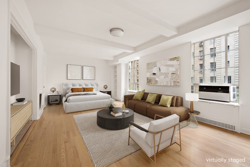 350 West 57th Street 2E, Midtown West, Midtown West, NYC - 1 Bathrooms  
3.5 Rooms - 