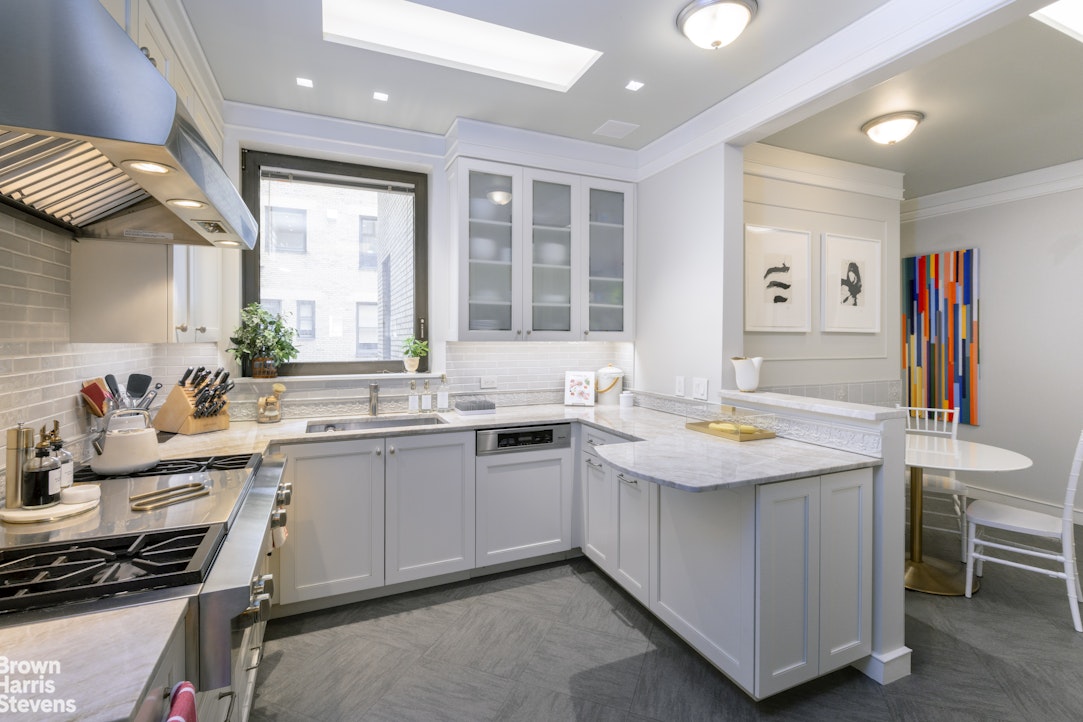 1220 Park Avenue Carnegie Hill New York NY 10128