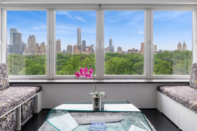Property for Sale at 860 Fifth Avenue 11H, Upper East Side, Upper East Side, NYC - Bedrooms: 2 
Bathrooms: 2 
Rooms: 5  - $4,750,000