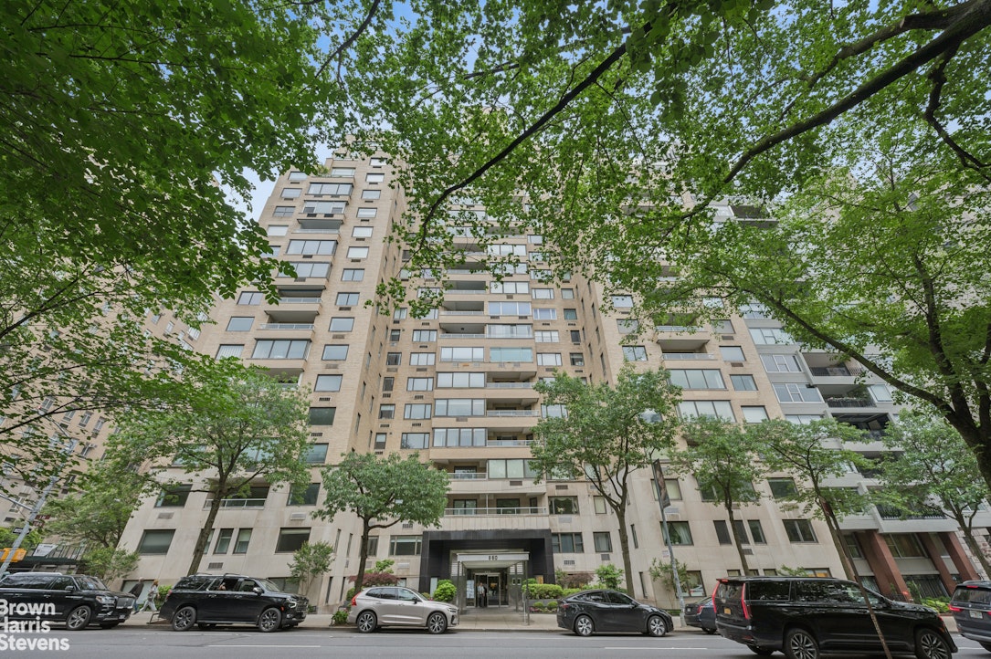 860 Fifth Avenue Upper East Side New York NY 10065