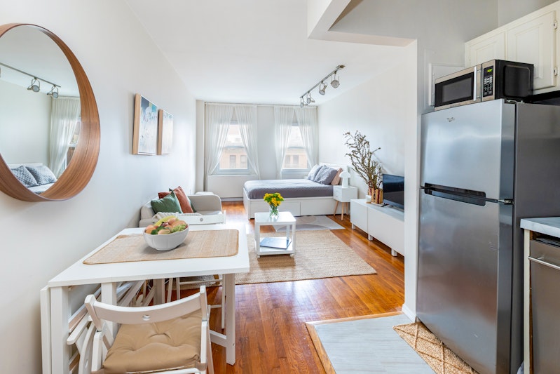 186 West 80th Street 5G, Upper West Side, Upper West Side, NYC - 1 Bathrooms  
1 Rooms - 