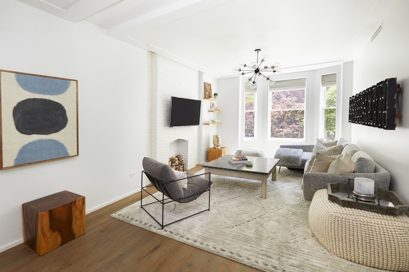 171 Columbia Heights 2A, Brooklyn Heights, Brooklyn, New York - 1 Bedrooms  
1.5 Bathrooms  
3 Rooms - 