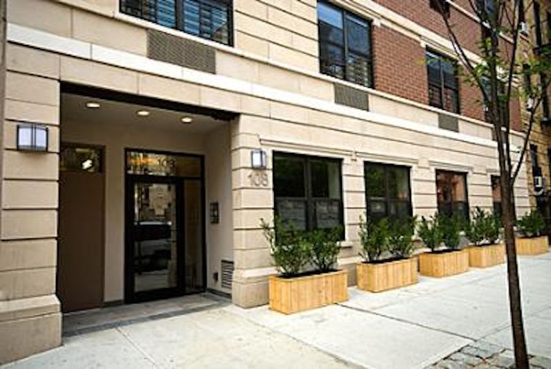 2373 Adam Clayton Powell 5B, Central Harlem, Upper Manhattan, NYC - 2 Bedrooms  
2 Bathrooms  
4 Rooms - 